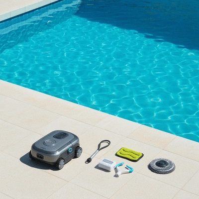Équipement moderne d'entretien de piscine, y compris un robot nettoyeur et des accessoires